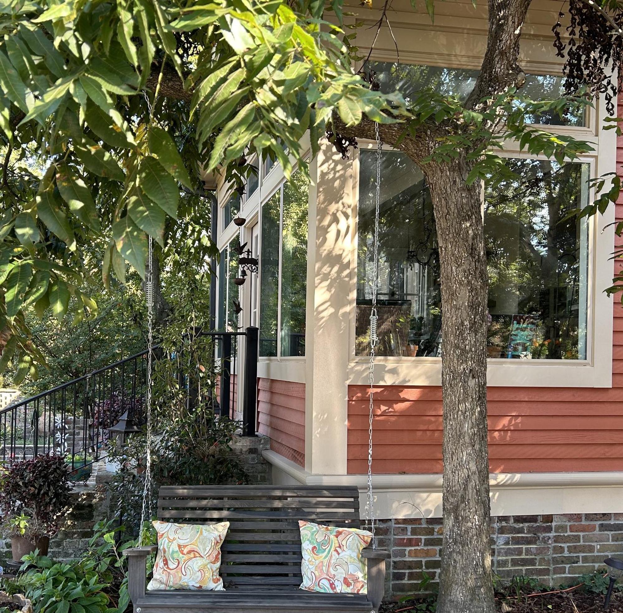 لاوريل Jenny'S Downtown Hideaway Bed And Breakfast المظهر الخارجي الصورة